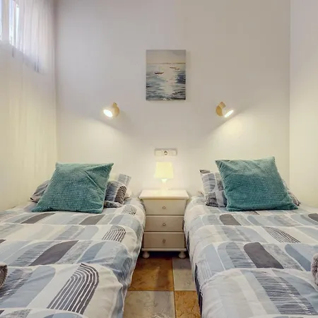 008 Plaza Ole Beachfront With Sea Views And Access Apartment Benalmadena
